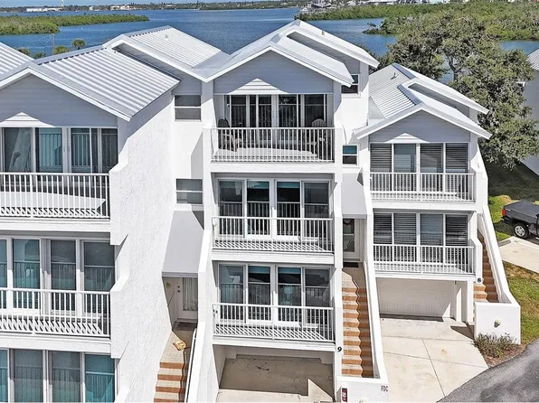 2255 N Beach Rd Unit 9, Englewood, FL 34223