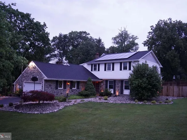 552 Daventry Rd, Berwyn, PA 19312