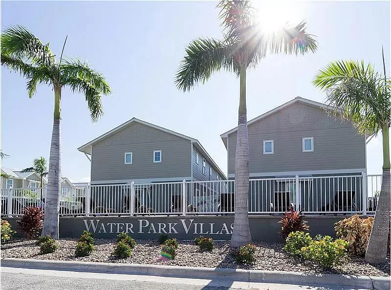 3 bed, 1459 sqft, $2,240 — Photo 3