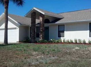 110 Melton Ave, Sebastian, FL 32958