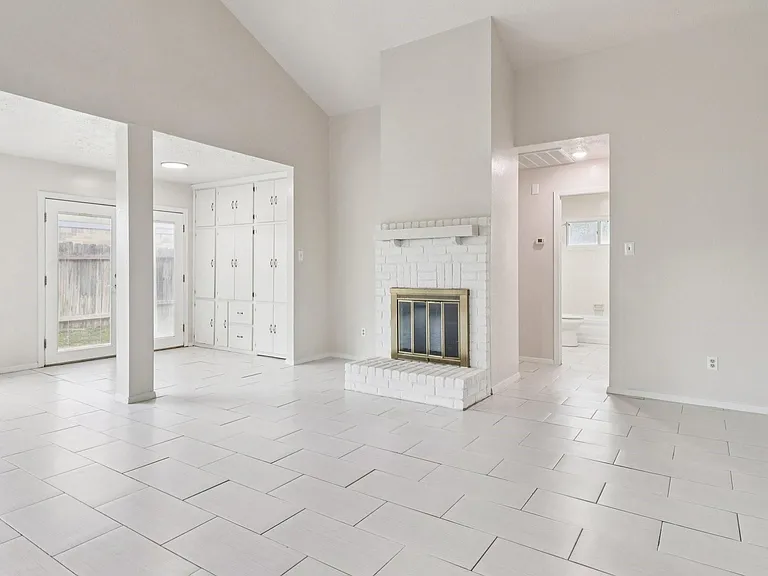14067 Towne Way Dr — Photo 7