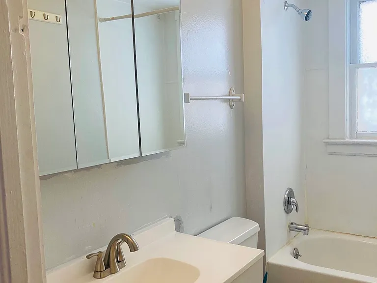 10330 Ignatius Ave #2 — Photo 25