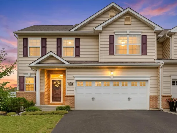 4423 Stole Rd, Emmaus, PA 18049