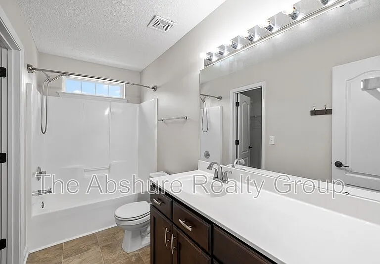 5216 Carriage Pine Dr — Photo 29