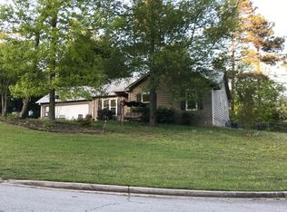 3709 Richland Cir, Flowery Branch, GA 30542