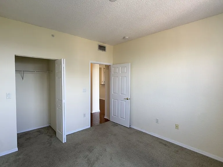 1801 N Flagler Dr #910 — Photo 14