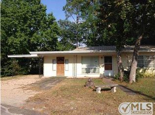 135 Spring Dr, Lanark Village, FL 32323