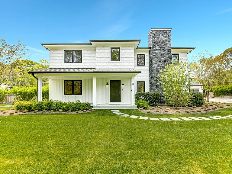 40 Edwards Ave — Photo 1