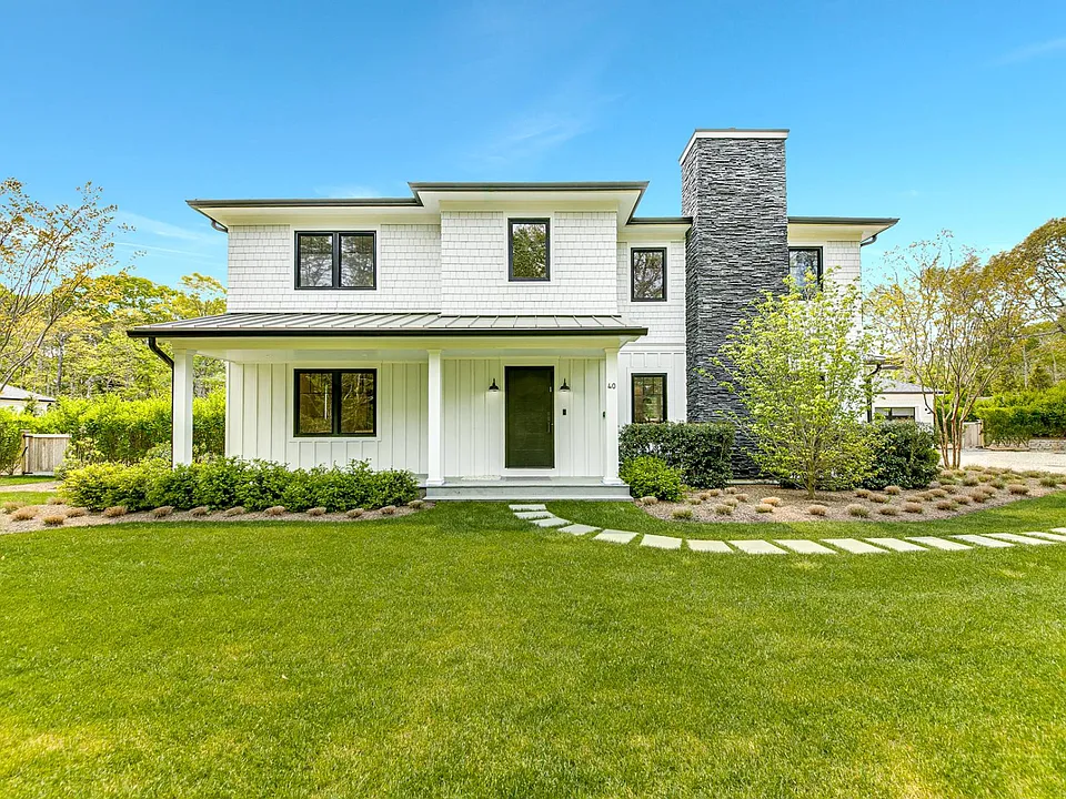 40 Edwards Ave