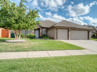 8320 NW 74th St, Oklahoma City, OK 73132
