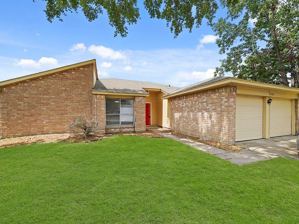 1st image of 1938 Grand Park Dr