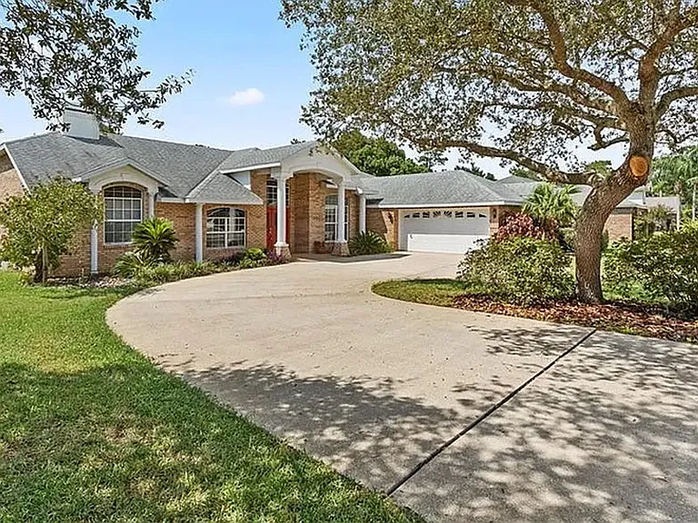 412 Soft Shadow Ln — Photo 1