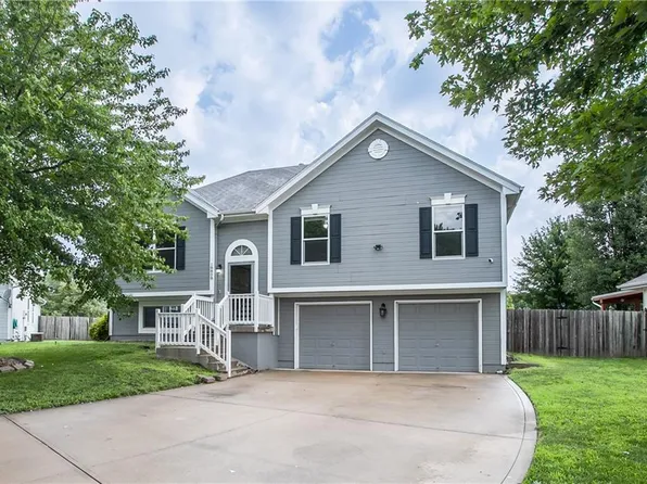 18808 E 12th Street Ct S, Independence, MO 64057