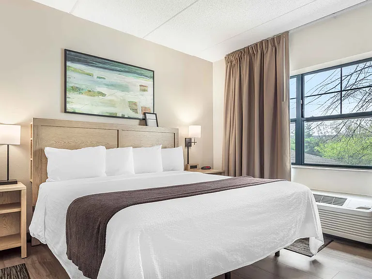 Studio Suite - 1 King Bed