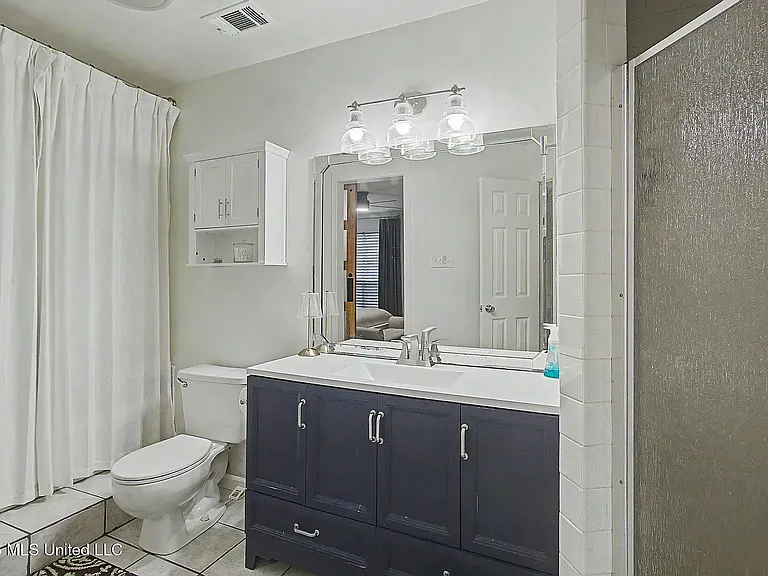 5401 Sioux Dr — Photo 10