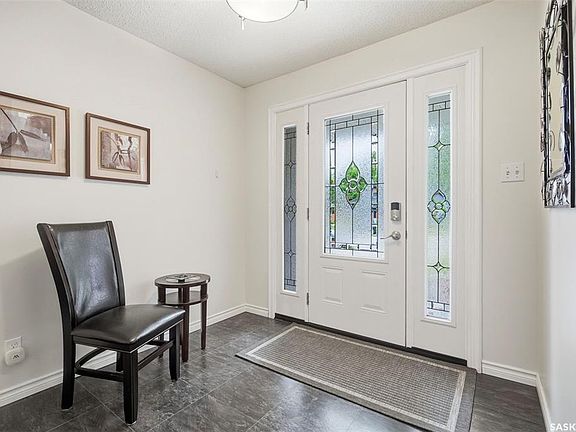 4th image of 233 Sturgeon PLACE