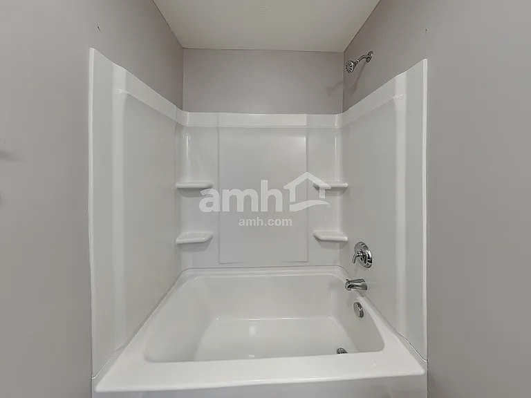 5499 Lehman Meadows Dr — Photo 18