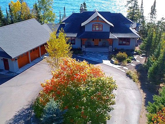3rd image of 126 Harbor View Tr