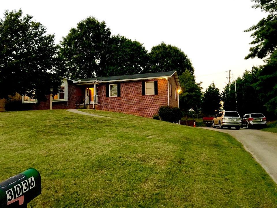 1st image of 3036 Staffordshire Blvd