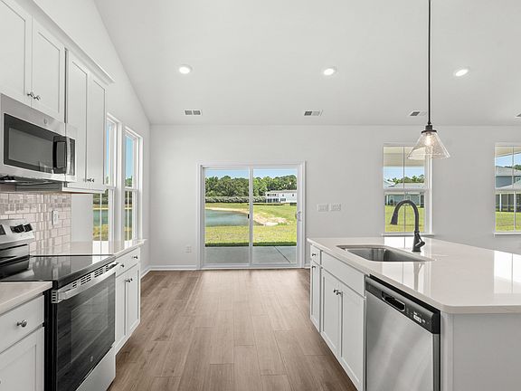 5th image of 214 Letha Dr