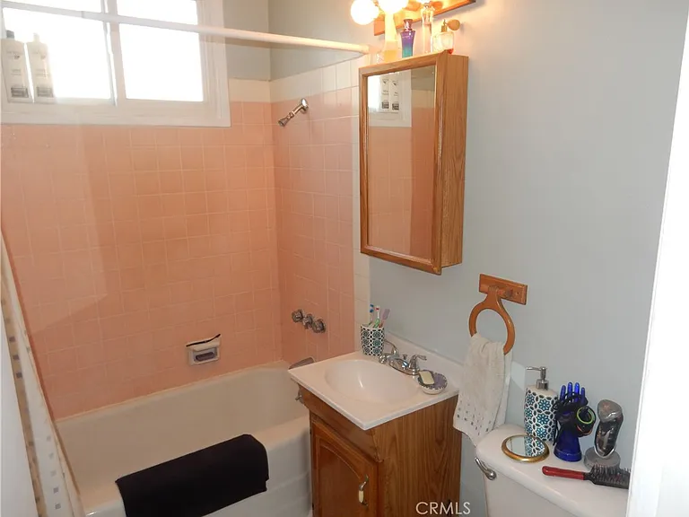8000 Sale Ave — Photo 8