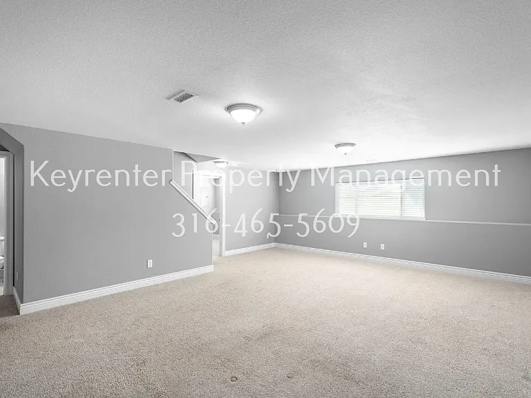 2307-2309 E Coolwater St Duplex — Photo 14