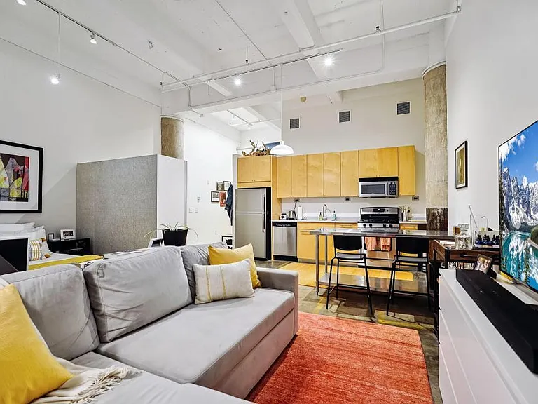 700 Washington Ave N #207 — Photo 7