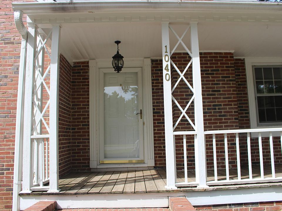 1st image of 1040 Virginia Ave