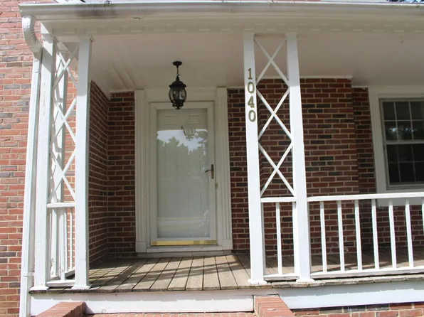 1040 Virginia Ave, Clarksville, VA 23927