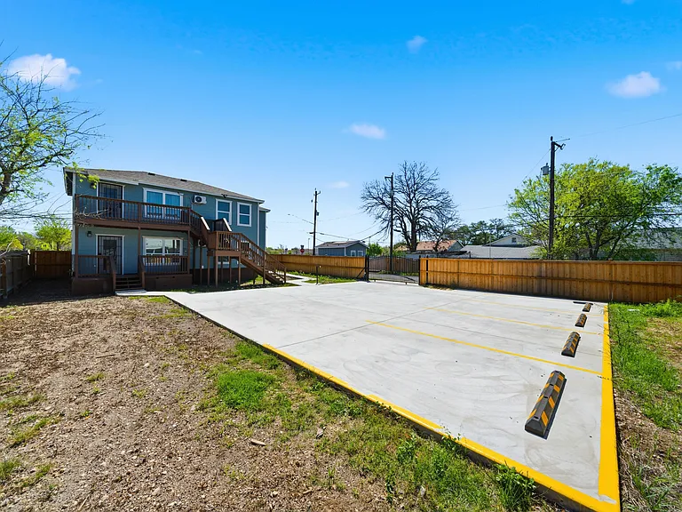 2819 S Pine St #1 — Photo 9