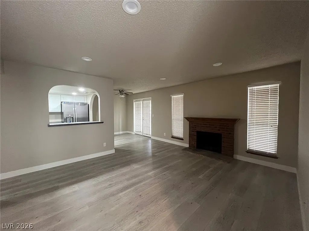 2 bed, 2.0 bath, 1073 sqft, $1,650 — Photo 3