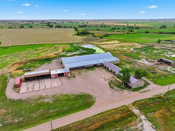18509 Mail Rd, Nisland, SD 57762