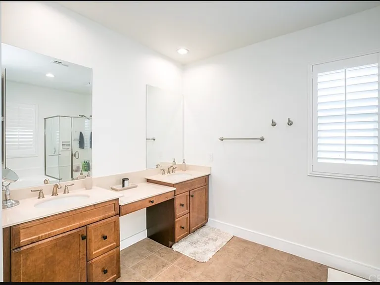20540 Suzie Ln — Photo 32