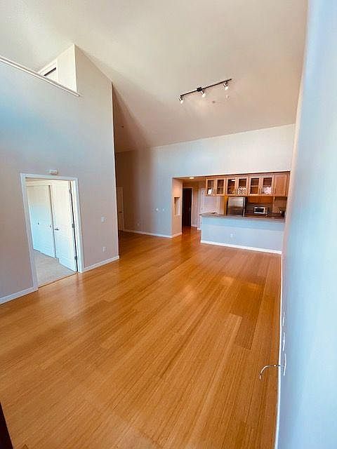 1st image of 670 King St #344