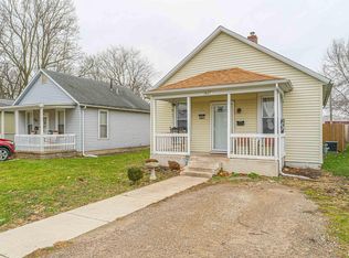 1427 N McLean St, Lincoln, IL 62656
