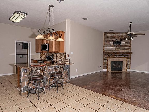 5th image of 8528 Santa Ana Dr