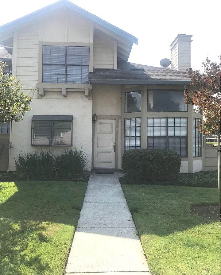 3 bed, 1400 sqft, $5,500 — Photo 4