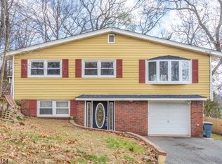 504 Curtis Rd, Landing, NJ 07850