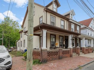 36 Bispham St, Mount Holly, NJ 08060