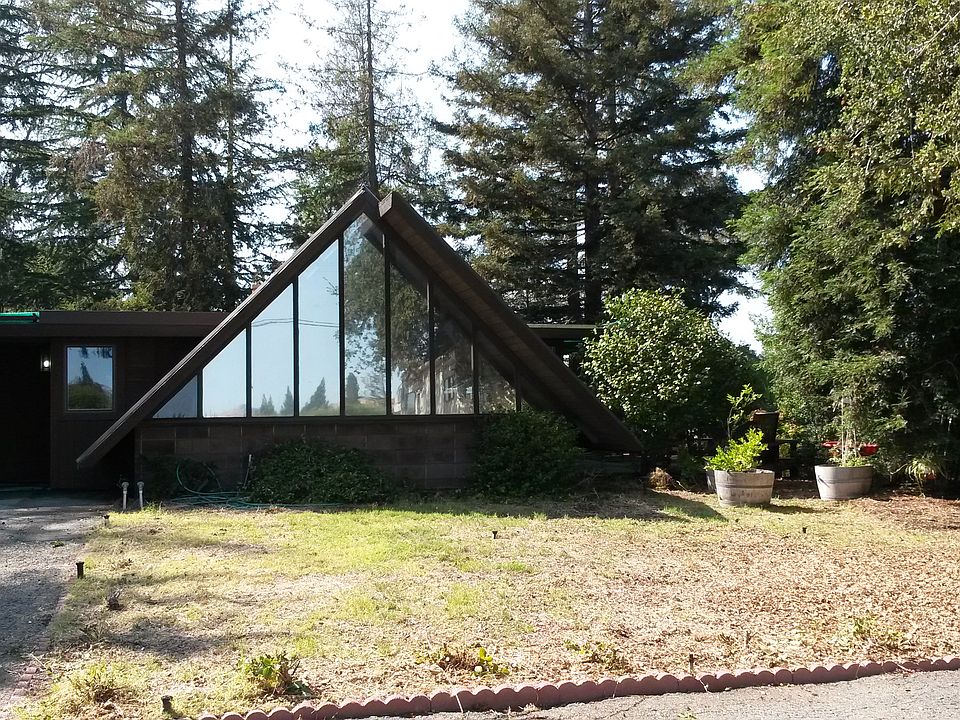 2nd image of 164 Paso Nogal Rd