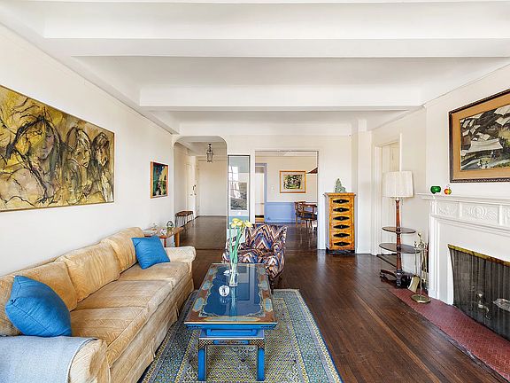 2nd image of 51 5th Ave APT 17A