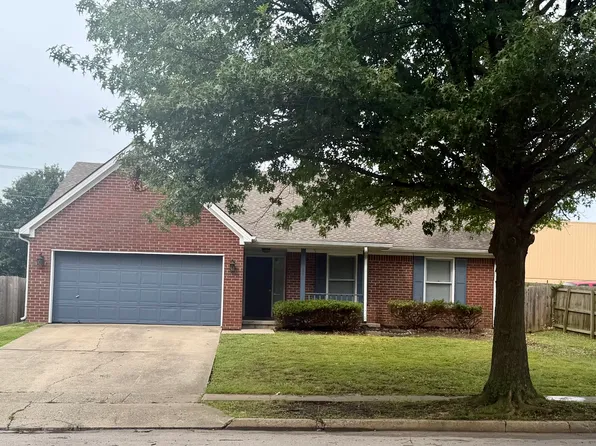 4728 Hartland Pkwy, Lexington, KY 40515
