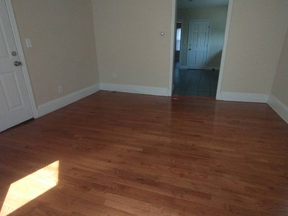 4th image of 85 Lynnfield St #1