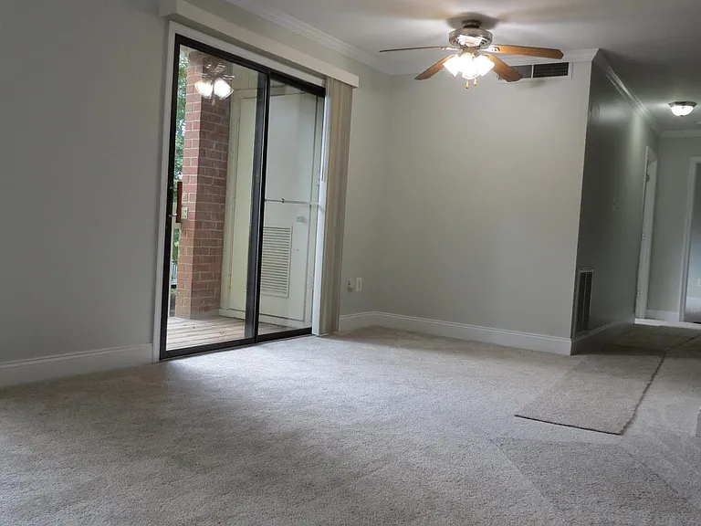 7479 Little River Tpke #103 — Photo 4