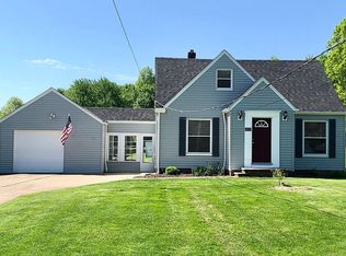 6620 Hillside Rd, Independence, OH 44131