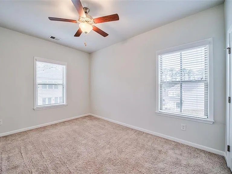 2510 Great Silver Fir Aly — Photo 23