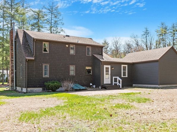 12 Scorpio Ln, Townsend, MA 01469