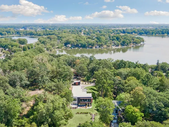 3318 W Owasso Blvd, Shoreview, MN 55126