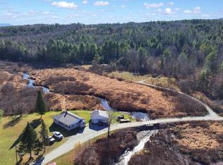 61 Beaver Ln, Bradford, VT 05051