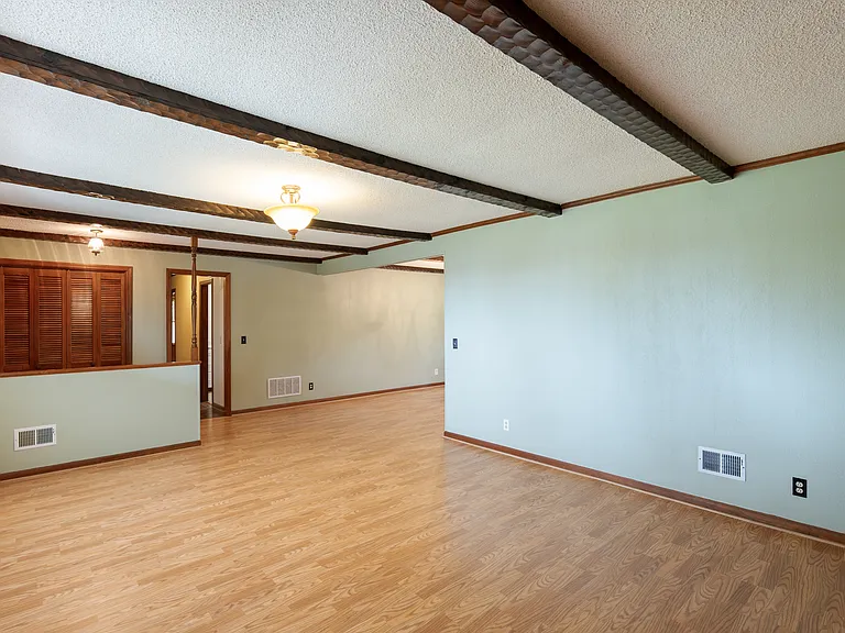 603 Tom Drafts Cir — Photo 5